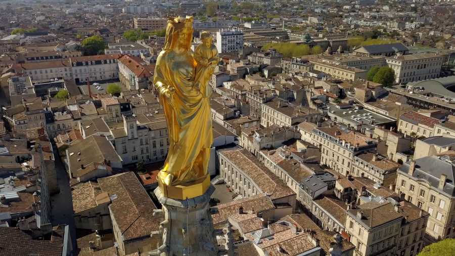 Vue Aerienne, Bordeaux, Quartier De La Mairie Et De La Cathedrale Saint-Andre - Photo Drone-2077968-85-© SPIRITPROD33:HOsiHO