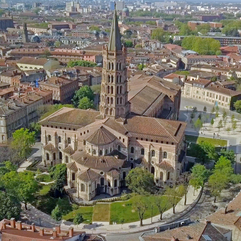 The best spots for filming Toulouse with a drone